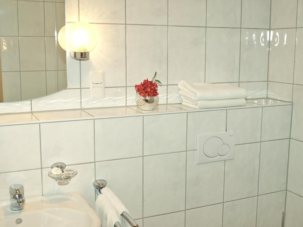 Gasthof Ramsauer Neufahrn in Niederbayern Habitación foto